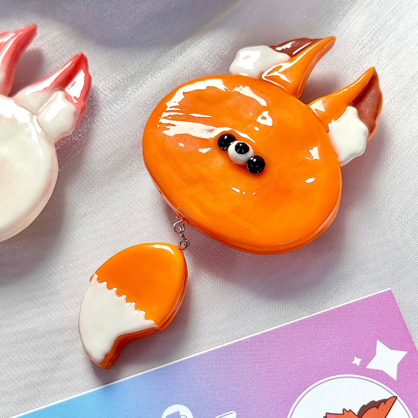 (Pre-order) RED & ORANGE FOX POPSOCKET / GRIPTOK