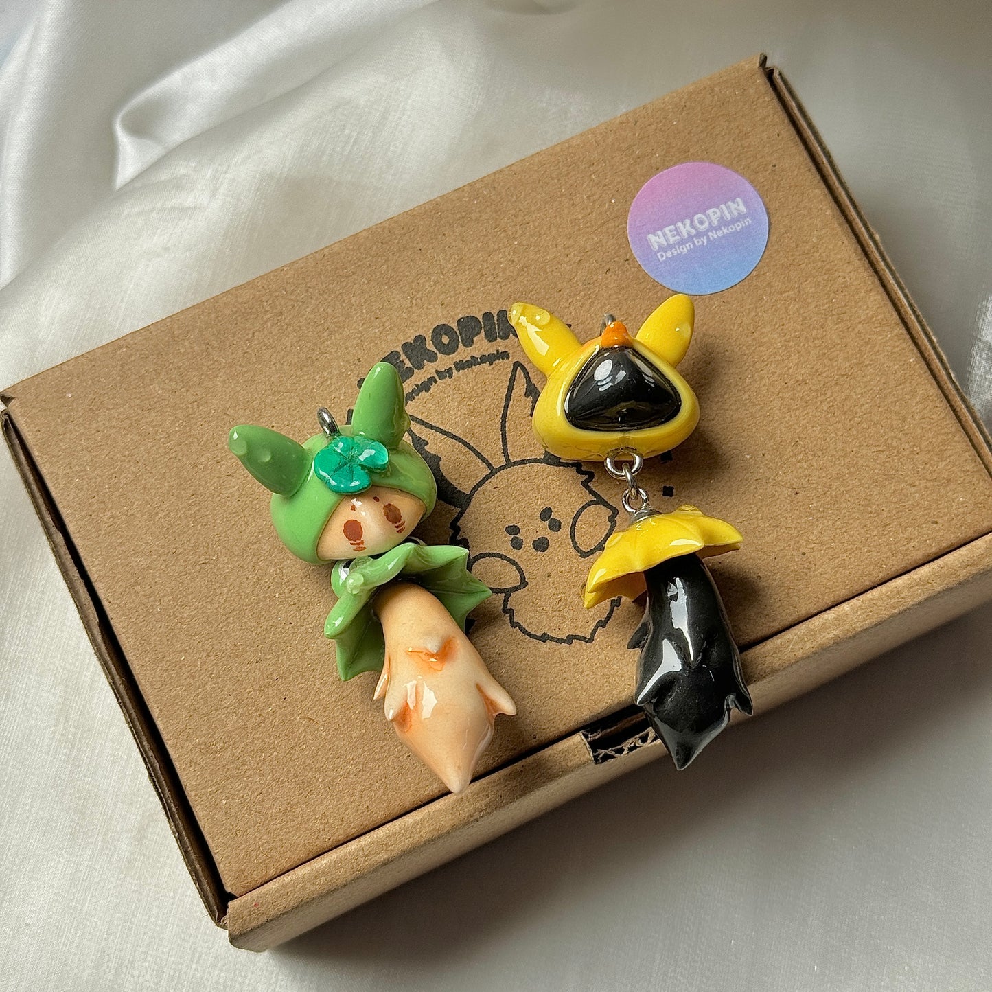 (Pre-Order) FROG & DUCK THE FOX KEYCHAIN / PHONE CHARM