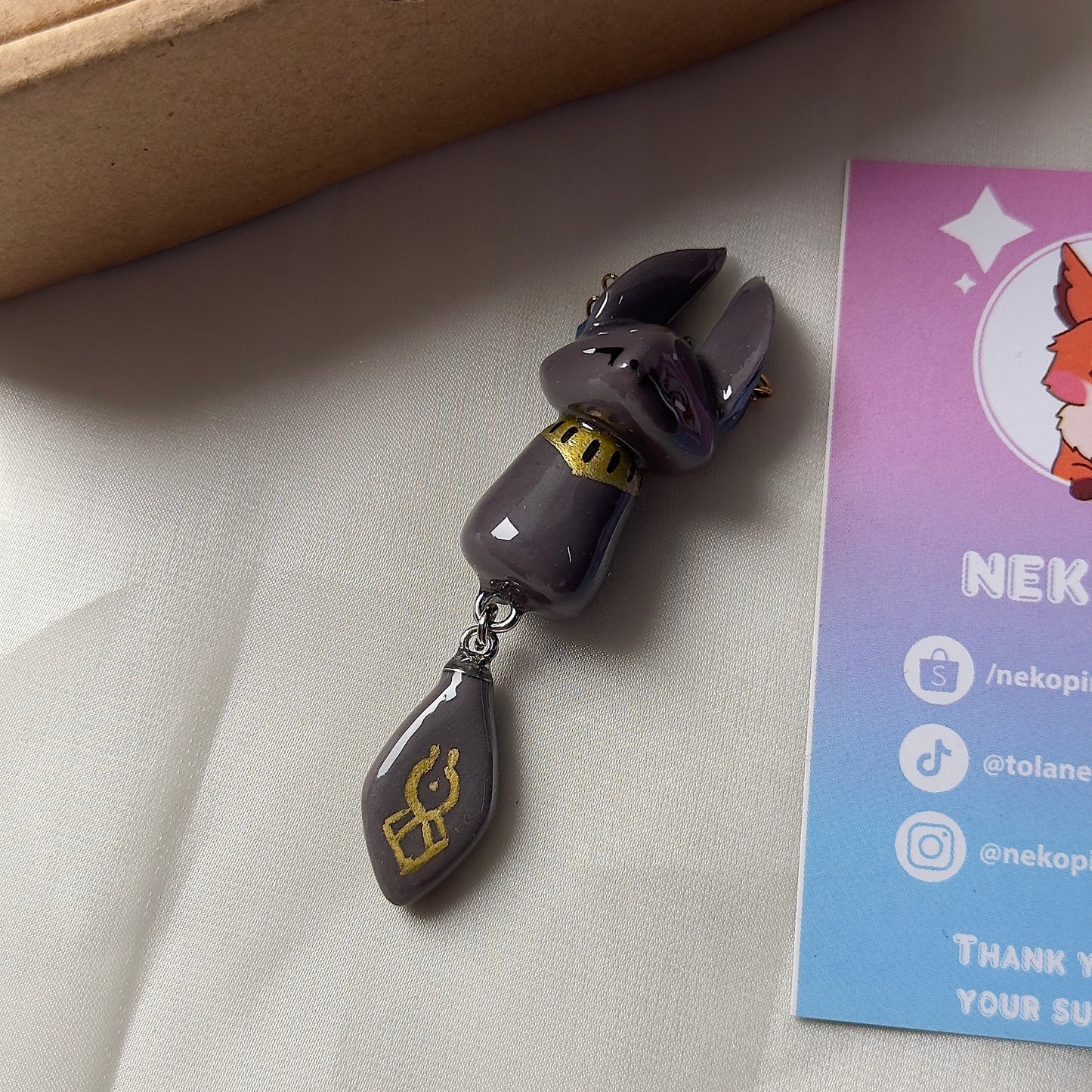 (Pre-Order) CYNO FOX KEYCHAIN / PHONE CHARM