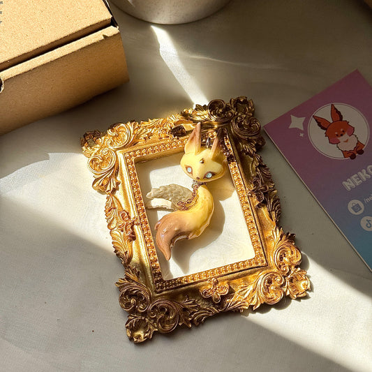 (Pre-Order) SERAPHIC WOLF KEYCHAIN / PHONE CHARM