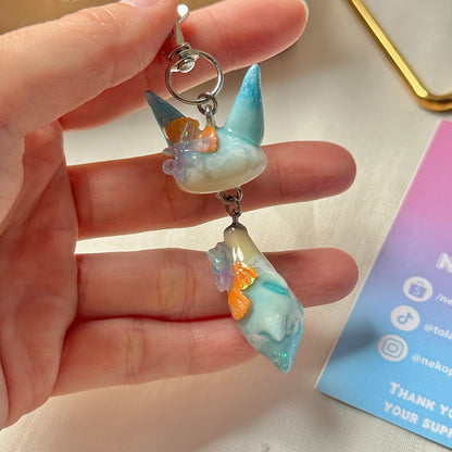 (Pre-Order) REFRESHING WAVES FOX KEYCHAIN / PHONE CHARM