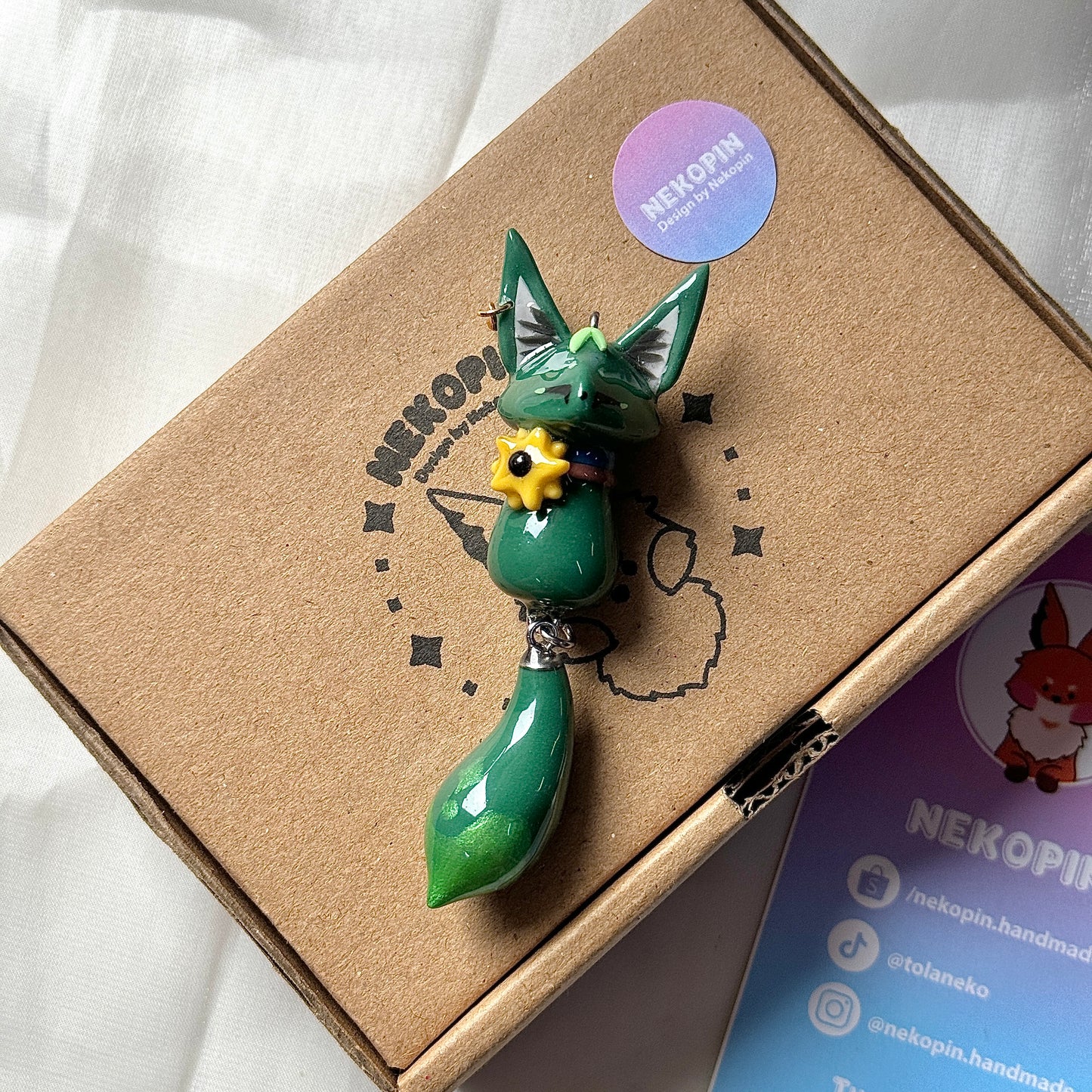 (Pre-Order) TIGHNARI FOX KEYCHAIN / PHONE CHARM
