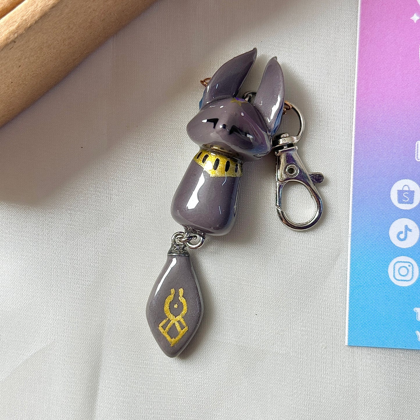 (Pre-Order) CYNO FOX KEYCHAIN / PHONE CHARM