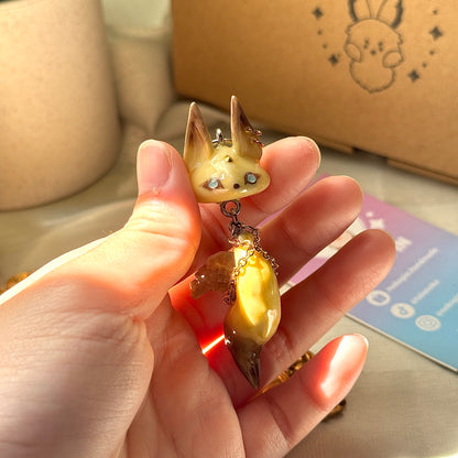 (Pre-Order) SERAPHIC WOLF KEYCHAIN / PHONE CHARM